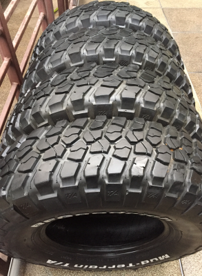 ยาง Mud BF goodrich 255 85 16 ดอกเยอะ ใช้ได้อีกนาน ราคาไม่แพง ยาง Mud BF goodrich 255 85 16 ดอกเยอะ ใช้ได้อีกนาน ราคาไม่แพง