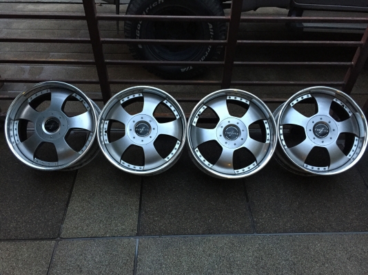 ล้อแท้ FABULOUS ขอบ18 ใส่ได้หลายรุ่น ราคาไม่แพง ล้อแท้ FABULOUS ขอบ18 ใส่ได้หลายรุ่น ราคาไม่แพง