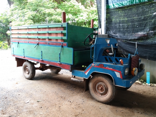 ปัญญาแทรคเตอร์..จัดมาให้ครับ ด่วน!!!รถอีแต๋น เครื่อง อีซุซุKB 2200 4สูบ สภาพพร้อมใช้