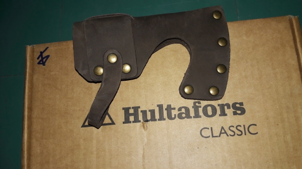 ขายปอกขวานเสือสวีเดนรุ่นCLASSIC MADE IN SWEDEN.