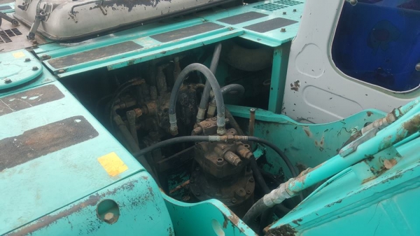 ขายรถขุดแบ็คโค SK200-6มาร์คซิกซ์ ซุปเปอร์ YN10 ทำงานหมื่นเก้าพัน ชม. เอกสารเล่มทะเบียนจัดไฟแนนซ์ได้ พร้อมทำงานไฟฟ้าเต็ม