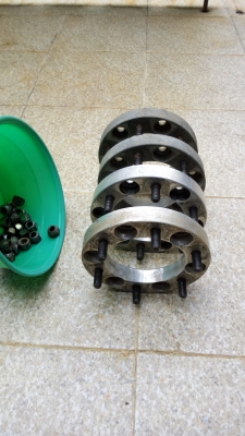 อเเดปเตอร์ อลู 6รู139 หนา1" พร้อมน็อตล้อ อเเดปเตอร์ อลู 6รู139 หนา1" พร้อมน็อตล้อ