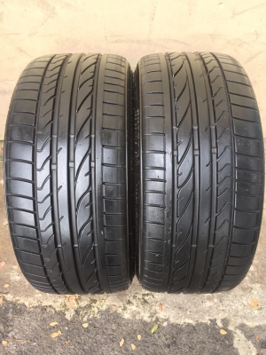 ขายยาง BRIDGESTONE POTENZA RE050A 235-35-19 ปี14 ดอกหนาจัด ไม่มีตำหนิ ไม่มีปะ คู่ละ 5,000 บาท
