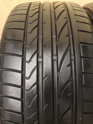 ขายยาง BRIDGESTONE POTENZA RE050A 235-35-19 ปี14 ดอกหนาจัด ไม่มีตำหนิ ไม่มีปะ คู่ละ 5,000 บาท