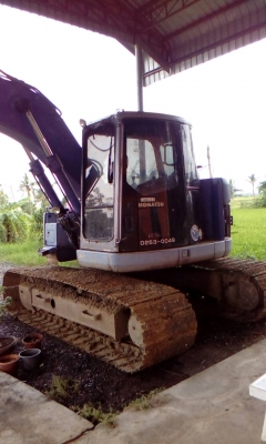 ขายคับโคมัสสุ128US สภาพเก่านอกใช้งานได้ไม่ถึง1ปีเอกสารอินวอยส์รถสวยพร้อมใช้