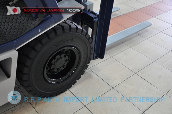 ขายรถโฟล์คลิฟท์มือสอง KOMATSU รุ่น FD15D-310925 ราคา 195,000 บาท นำเข้าจากประเทศญี่ปุ่น 100\% ไม่เคยใช้งานในไทย