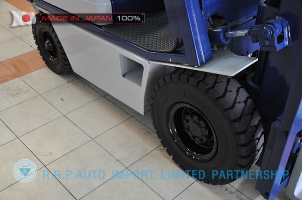 ขายรถโฟล์คลิฟท์มือสอง KOMATSU รุ่น FD15D-310925 ราคา 195,000 บาท นำเข้าจากประเทศญี่ปุ่น 100\% ไม่เคยใช้งานในไทย