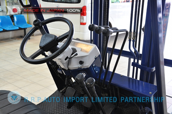 ขายรถโฟล์คลิฟท์มือสอง KOMATSU รุ่น FD15D-310925 ราคา 195,000 บาท นำเข้าจากประเทศญี่ปุ่น 100\% ไม่เคยใช้งานในไทย