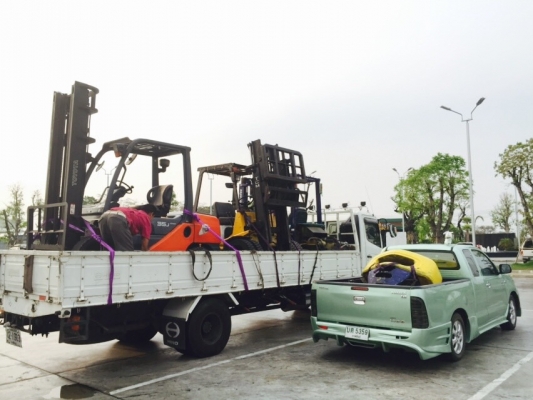 ++ ราคาขายส่ง รถโฟลคลิฟท์ นำเข้าจากญี่ปุ่น แท้ 100\% ++ ( SPECS JAPAN )   นำเข้าจากญี่ปุ่น  ไม่เคยใช้งานในเมืองไทย สภาพ พร้อมใช้งาน  เราเน้นตัวถังและสีเดิมจากประเทศญี่ปุ่น เพื่อคุณสามารถตรวจสอบสภาพตามความจริง ของการใช้งาน  เรานำเข้าโดยตรงครับขายปลีกในราคาข