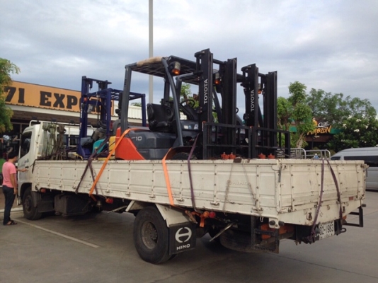 ++ ราคาขายส่ง รถโฟลคลิฟท์ นำเข้าจากญี่ปุ่น แท้ 100\% ++ ( SPECS JAPAN ) นำเข้าจากญี่ปุ่น ไม่เคยใช้งานในเมืองไทย สภาพ พร้อมใช้งาน เราเน้นตัวถังและสีเดิมจากประเทศญี่ปุ่น เพื่อคุณสามารถตรวจสอบสภาพตามความจริง ของการใช้งาน เรานำเข้าโดยตรงครับขายปลีกในราคาข ++ ราคาขายส่ง รถโฟลคลิฟท์ นำเข้าจากญี่ปุ่น แท้ 100\% ++ ( SPECS JAPAN ) นำเข้าจากญี่ปุ่น ไม่เคยใช้งานในเมืองไทย สภาพ พร้อมใช้งาน เราเน้นตัวถังและสีเดิมจากประเทศญี่ปุ่น เพื่อคุณสามารถตรวจสอบสภาพตามความจริง ของการใช้งาน เรานำเข้าโดยตรงครับขายปลีกในราคาข