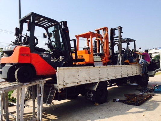 ++ ราคาขายส่ง รถโฟลคลิฟท์ นำเข้าจากญี่ปุ่น แท้ 100\% ++ ( SPECS JAPAN ) นำเข้าจากญี่ปุ่น ไม่เคยใช้งานในเมืองไทย สภาพ พร้อมใช้งาน เราเน้นตัวถังและสีเดิมจากประเทศญี่ปุ่น เพื่อคุณสามารถตรวจสอบสภาพตามความจริง ของการใช้งาน เรานำเข้าโดยตรงครับขายปลีกในราคาข ++ ราคาขายส่ง รถโฟลคลิฟท์ นำเข้าจากญี่ปุ่น แท้ 100\% ++ ( SPECS JAPAN ) นำเข้าจากญี่ปุ่น ไม่เคยใช้งานในเมืองไทย สภาพ พร้อมใช้งาน เราเน้นตัวถังและสีเดิมจากประเทศญี่ปุ่น เพื่อคุณสามารถตรวจสอบสภาพตามความจริง ของการใช้งาน เรานำเข้าโดยตรงครับขายปลีกในราคาข