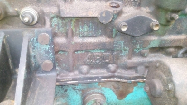 ขายเครื่องรถแมคโคSK-120. สภาพสวย เครื่องไม่เคยรื้อซ่อม 4-B D-1ขายไม่แพงครับ