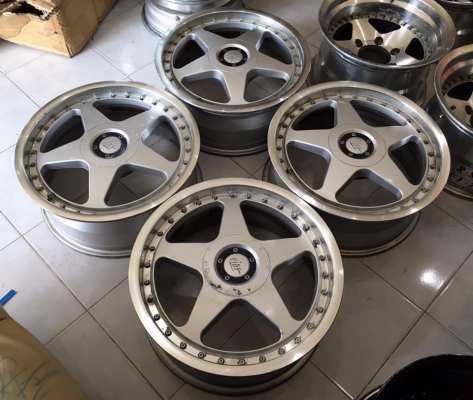 ล้อ RAYS EINS KAHN5 17x7" ET+42 4,5/114.3 ประมูลญี่ปุ่น ล้อ RAYS EINS KAHN5 17x7" ET+42 4,5/114.3 ประมูลญี่ปุ่น