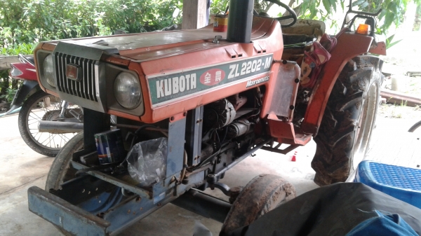 ขายตามสภาพรถไถคูโบต้า22แรงไม่มีโฟวินมีพานหลัง