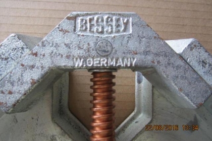 ขายปากกาเข้ามุมจับชิ้นงานเยอรมันBESSEY MADE IN W.GERMANY.