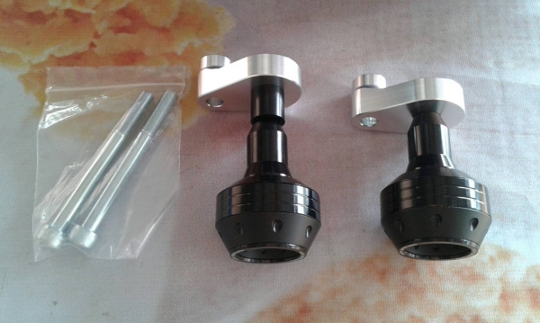 ขายกันล้ม motive special parts K-SPEED 1,800 บาท ซื้อของใหม่มาใส่ CB 300 F แต่ไม่ได้ใส่ ซื้อมา 2,500 บาท เน้นโทรเท่านั้น ** ของใหม่ **