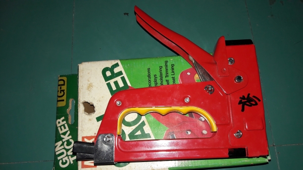 ขายที่ยิงลวดMAX made in Japan.งานเก่า ขายที่ยิงลวดMAX made in Japan.งานเก่า