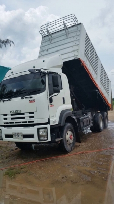 ขายรถบรรทุกสิบล้อดัมพ์ ISUZU แม่เดี่ยว เครื่อง 360 แรง ปี 53 กระบะดัมพ์สามมิตรคอกเกษตร มีระบบลากลูก ไมล์ 2xx,xxx ทะเบียนพร้อม
