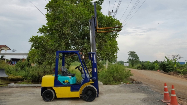 ขายด่วนรถยกKOMATSU FG25-14 ยก2.5ตันเสาสูง3เมตรยางตัน4เส้นเกียรออโต้รถนอกนำเข้ายังไม่เคยใช้งานในเมืองไทยเลย=รุ่นใหม่ขายถูกๆๆ