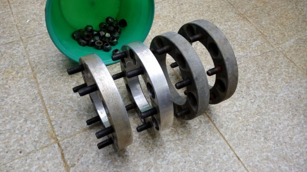 อเเดปเตอร์ อลู 6รู139 หนา1" พร้อมน็อตล้อ