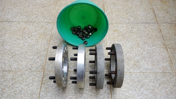 อเเดปเตอร์ อลู 6รู139 หนา1" พร้อมน็อตล้อ อเเดปเตอร์ อลู 6รู139 หนา1" พร้อมน็อตล้อ