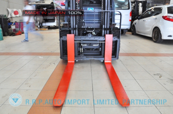 รถโฟล์คลิฟท์พร้อมขาย TOYOTA รุ่น 8FG25-11353  ราคา 375,000 บาท นำเข้าจากประเทศญี่ปุ่น 100\% ไม่เคยใช้งานในไทย