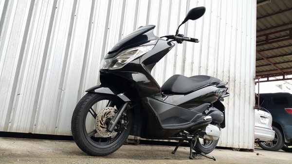 New PCX150 2015 วิ่ง 6000 กิโลแท้ เครื่องดีสวย พร้อมใช้ ต่อรองได้