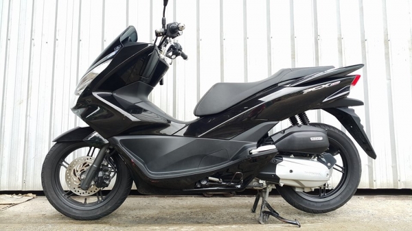 New PCX150 2015 วิ่ง 6000 กิโลแท้ เครื่องดีสวย พร้อมใช้ ต่อรองได้