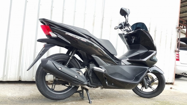 New PCX150 2015 วิ่ง 6000 กิโลแท้ เครื่องดีสวย พร้อมใช้ ต่อรองได้