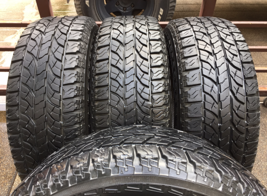 ยาง All Yokohama 235 70 15 ดอกเต็ม ไม่มีปะ ราคาไม่แพง ยาง All Yokohama 235 70 15 ดอกเต็ม ไม่มีปะ ราคาไม่แพง