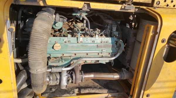Volvo EC210B มีเล่มทะเบียนคะ รถพร้อมใช้ เครื่องดีเอวดีช่วงล่างแน่น ราคา 1,300,000. บาทต่อรองได้คะ