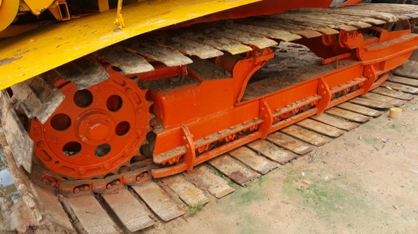 ขายรถเกี่ยวเกษตรพัฒนาไอ้หนุ่มไวไฟ 230เทอร์โบว์ ช่วงล่าง10ปั๊มไดกิ้น22 บิ้วเก็บงานแล้วพร้อมทำงาน