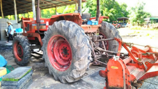 ขายรถไถ