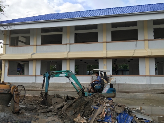 ขายแม็คโค IHI-32 ขายแม็คโค IHI-32