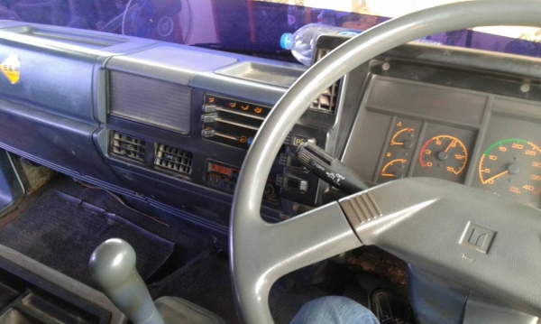 ขาย210สโสวยก พร้อมใช้งานกะบะเนียม ขาย210สโสวยก พร้อมใช้งานกะบะเนียม