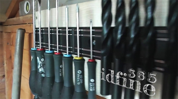 แถบแม่เหล็กติดผนังเอนกประสงค์ สำหรับติดเครื่องมือช่าง ติดมีด อุปกรณ์ในครัวของคุณให้เป็นระเบียบ ส่งฟรีลงทะเบียน