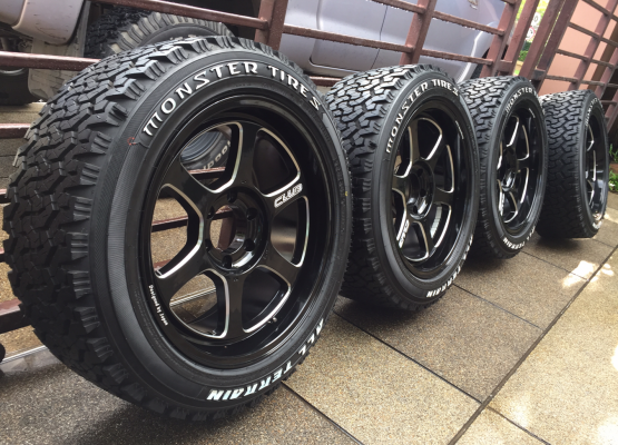 ล้อ Lenso รุ่นใหม่ล่าสุด ขอบ20 พร้อมยาง Monster 265 50 20 ปลายปี16 ใช้มาแค่ 1อาทิตย์ตุ่มหน้ายางอยู่ครบ