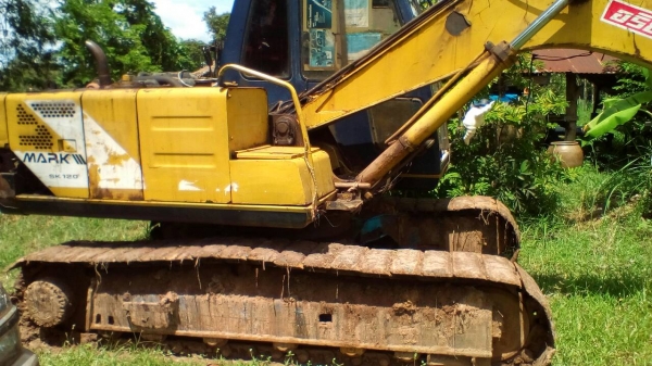 รถขุดcobelco120-///เล่มทะเบียนช่วงดีโซ่ใหม่2เส้น รถขุดcobelco120-///เล่มทะเบียนช่วงดีโซ่ใหม่2เส้น