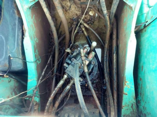 ขาย 1,350,000 KOBELCO  sk 200-8 YN11 ทำงาน 12,xxx ชั่วโมง เครื่องดี ไฟฟ้าครบ  เอกสารเล่มทะเบียน รถอยู่ จ.นครราชสีมา  090-772-3710 090-772-3708