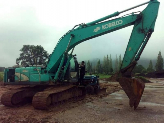ขาย 1,350,000 KOBELCO  sk 200-8 YN11 ทำงาน 12,xxx ชั่วโมง เครื่องดี ไฟฟ้าครบ  เอกสารเล่มทะเบียน รถอยู่ จ.นครราชสีมา  090-772-3710 090-772-3708
