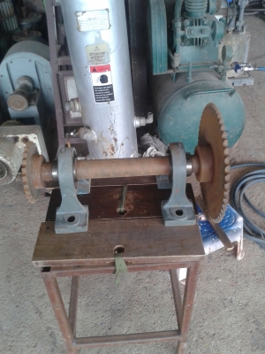 เพลาเฟืองทดรอบ