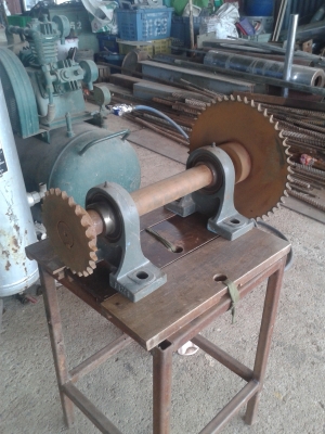 เพลาเฟืองทดรอบ