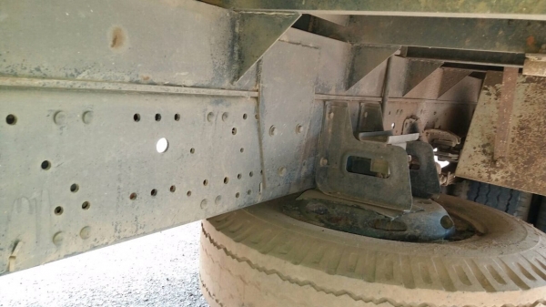 ขายรถ6ล้อตู้แห้งISUZU NQR70RY52E5 เครื่อง 150แรงม้าปี50 สวยเดิม สนใจโทร 081-970-1072