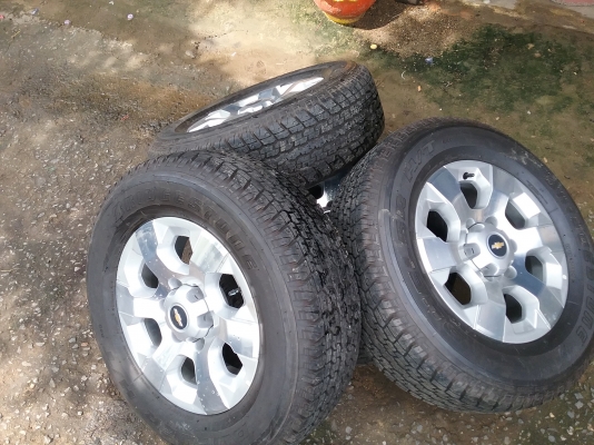 แม็กพร้อมยางเชฟขอบ17 ยาง255/65/R17