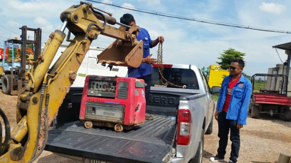 tractor-backhoeได้จัดส่งเครื่องเชื่อมพร้อมปั่นไฟ ขนาด 3 kva ให้ลูกค้าไปใช้ที่กาญจนบุรีเรียบร้อยแล้วค tractor-backhoeได้จัดส่งเครื่องเชื่อมพร้อมปั่นไฟ ขนาด 3 kva ให้ลูกค้าไปใช้ที่กาญจนบุรีเรียบร้อยแล้วค