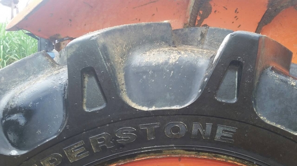 ขายรถ KUBOTA L 2601แรงยางใหม่4เส็น ขายรถ KUBOTA L 2601แรงยางใหม่4เส็น