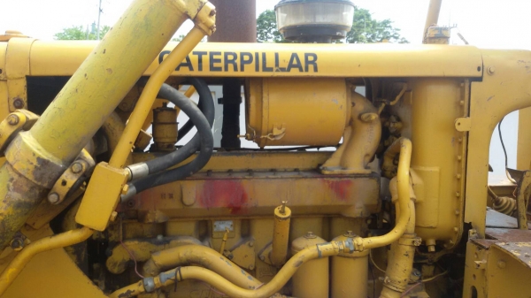 ขายรถแทรกเตอร์ CATERPILLAR.CAT.D6{ทะเบียน}