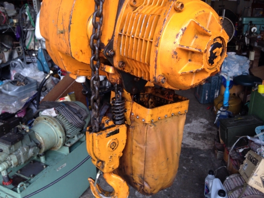 ขายรอกไฟฟ้า Kito 3ton. Made in Japan สภาพสวยมาก อุปกรณ์ครบ ขึ้น-ลงนิ่มมาก พร้อมใช้งาน ขายรอกไฟฟ้า Kito 3ton. Made in Japan สภาพสวยมาก อุปกรณ์ครบ ขึ้น-ลงนิ่มมาก พร้อมใช้งาน
