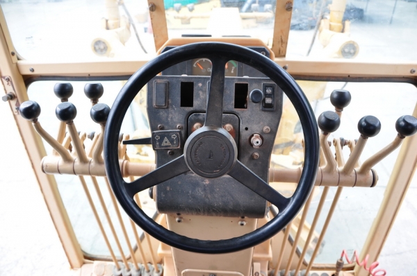 รถมอเตอร์เกรดเดอร์140H MOTOR GRADERนำเข้าจากต่างประเทศ