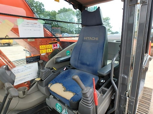 รถขุดEXCAVATOR HITACHI ZX200 LC-3นำเข้าจากต่างประเทศ